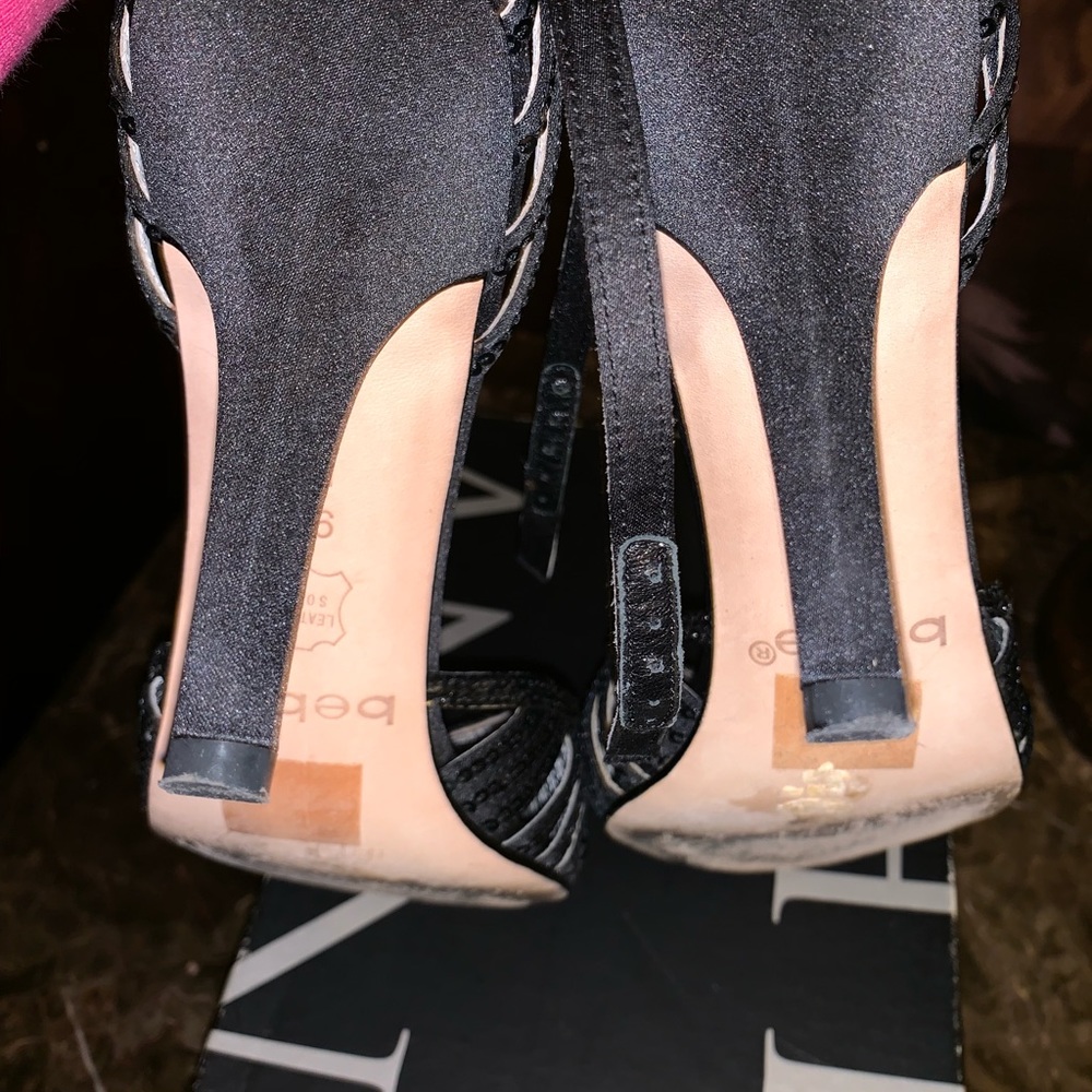 Shoes - Picture 4 of 5